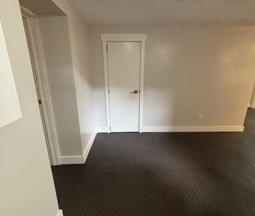 For Lease - 73 Farmbrook Road Unit# Bsmt, Toronto, Ontario - Photo 4