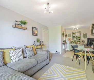 2 bedroom apartment to rent - Photo 4