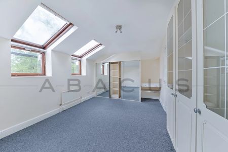 2 Bedroom Flat - Photo 3