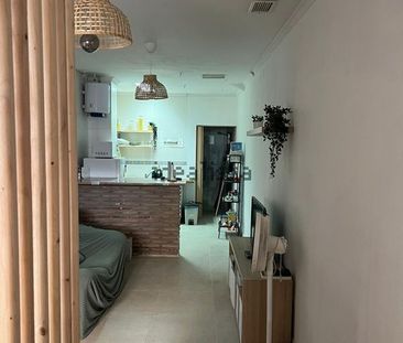 Alquiler de estudio en Calle Mirarosas - Photo 3