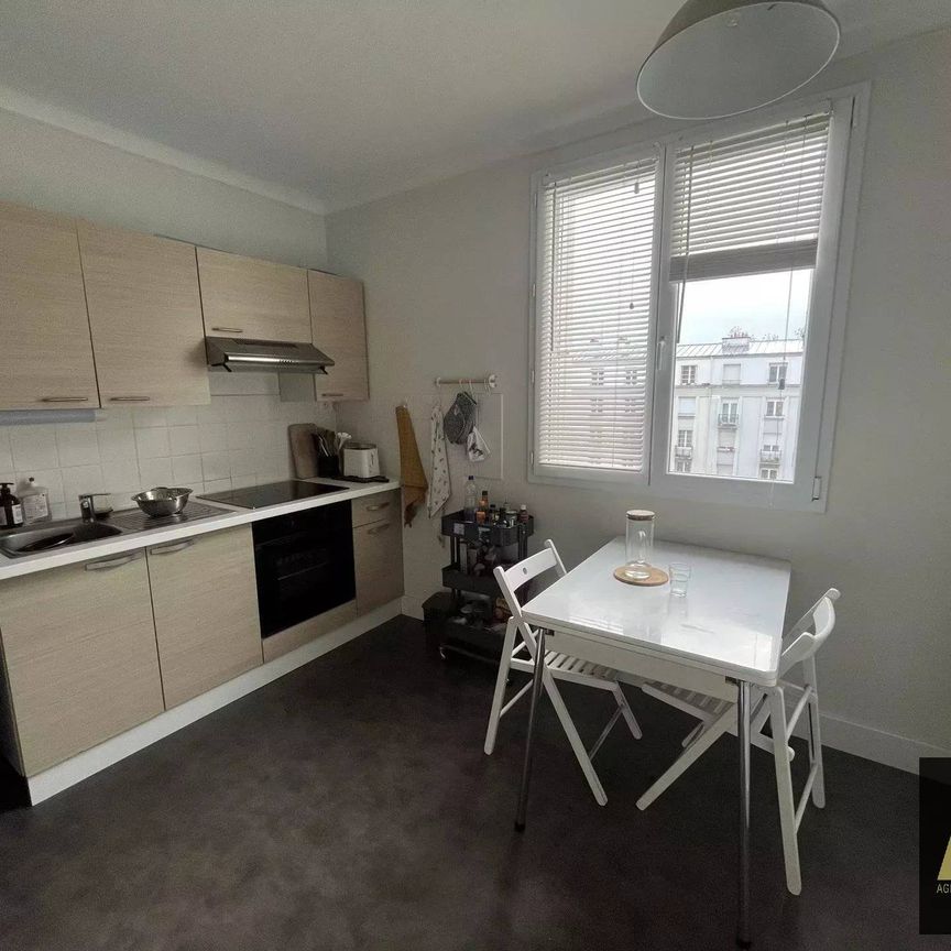 SIAM TRIANGLE D'OR - T4 DE CHARME MEUBLE - DERNIER ETAGE - Photo 1