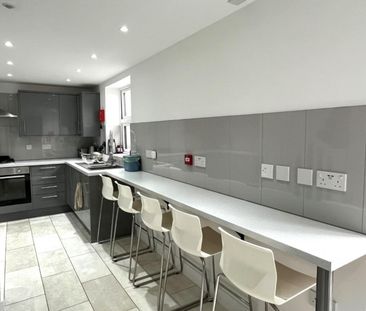 1 bedroom Flat To Let - Photo 3