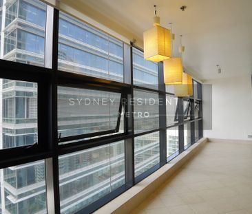 Massive Unfurnished One Bedroom with Wintergarden and car space - W... - Photo 1