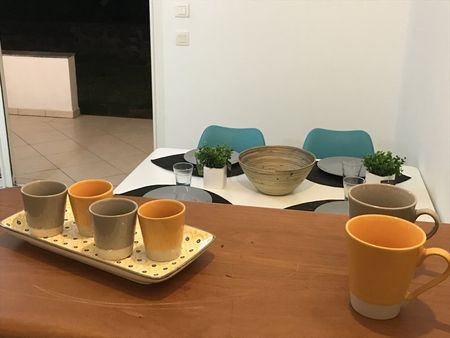 Location Appartement 2 pièces 41m² ST DENIS 97400 - Photo 2