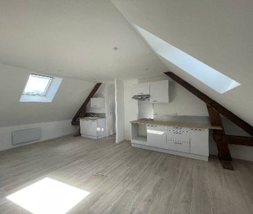 Location Appartement 2 pièces 35m² - Photo 2