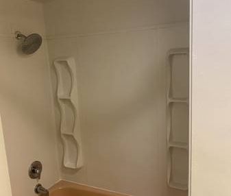 Completely renovated 1 bedroom suite - Photo 3