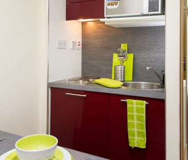 Studio to rent - Photo 5