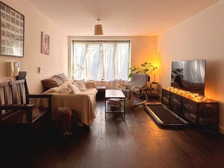 2 Bed Flat, White Horse Road, E1 - Photo 2