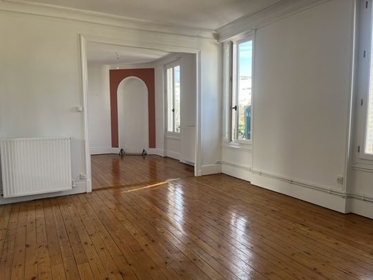 APPARTEMENT T5 EN DUPLEX - 39 RUE GARIBALDI - Photo 1