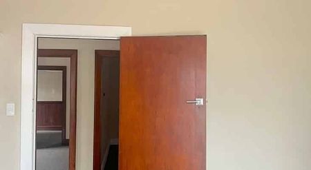 A home with renovations done with new carpet - Photo 4