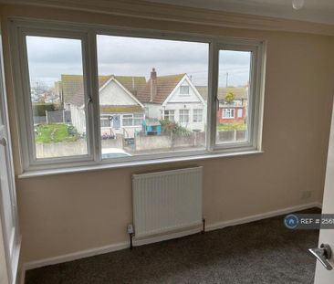 3 bedroom terraced house to rent - Photo 5