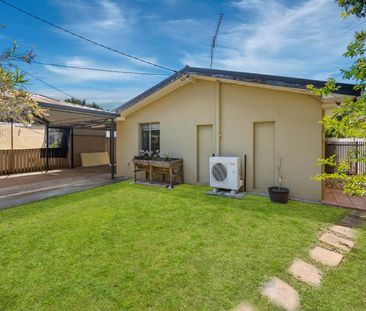 25 Jacaranda Avenue, Hollywell - Photo 1