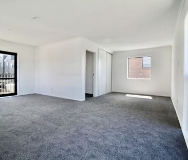 Modern family home - Photo 4