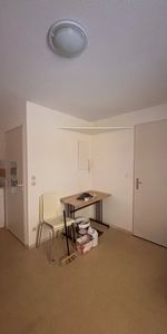 Location Appartement 1 pièce 18m² NIMES 30000 - Photo 3