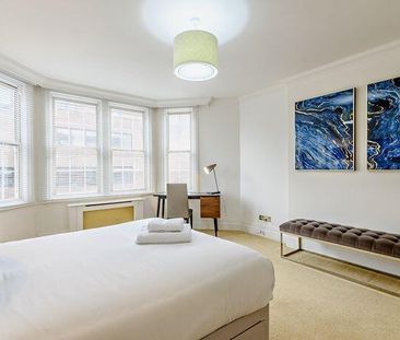 3 bedroom flat to rent - Photo 3