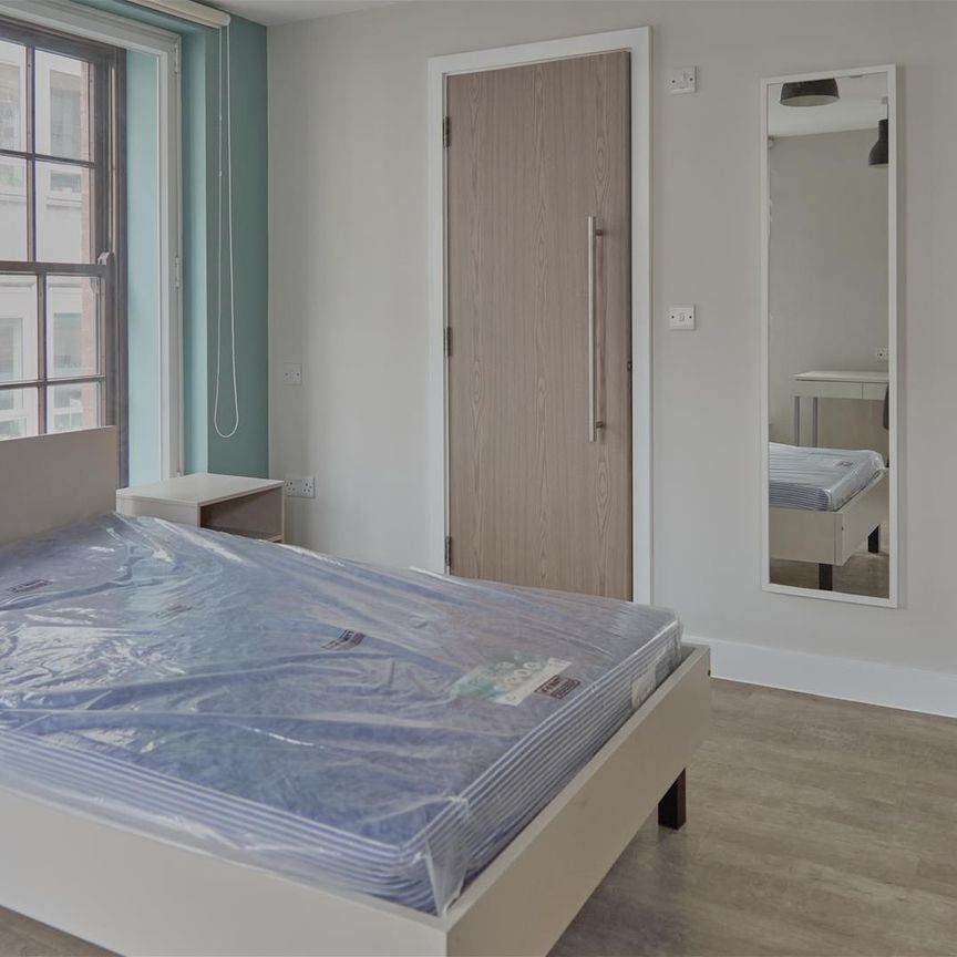 Small Street,, Bristol - Photo 1