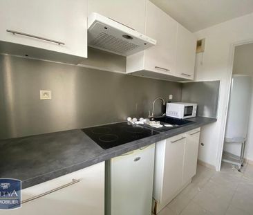 Location Appartement 2 pièces 48m² FLERS 61100 - Photo 2