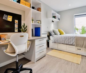 Classic 6-Bed Shared House - Photo 4