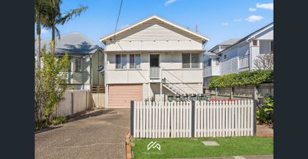 Fantastically Located One-Bedder - Photo 2