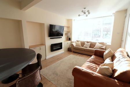 2 Bedroom Terraced To Rent - Photo 5