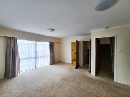 Waterloo Living - Photo 2