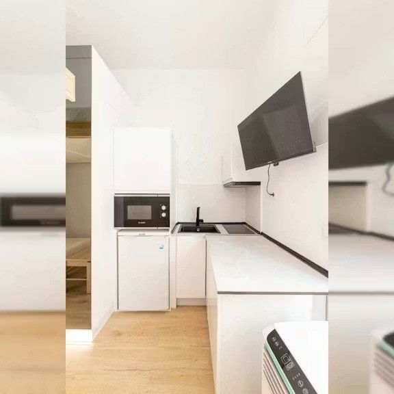 Calle de los Algodonales, Madrid, Community of Madrid 28039 - Photo 1