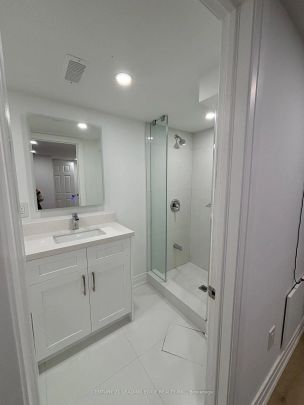 Detached Home For Lease | W9246043 - Photo 1