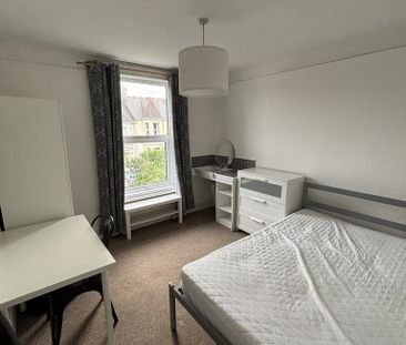 5 bedroom terraced house to rent - Photo 3