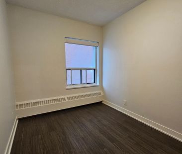 1801 Eglinton Avenue W #204 - Photo 4