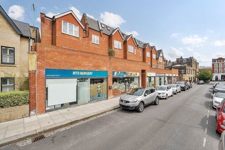 1 bedroom flat to rent - Photo 2