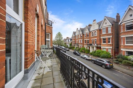 Antrim Road, Belsize Park, London - Photo 3