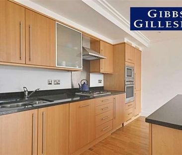 Town Meadow, Brentford, TW8 - Photo 5