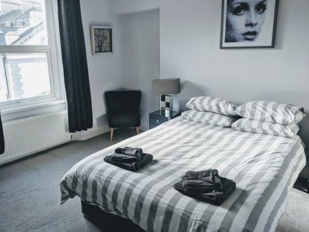 Citadel Road, Plymouth, PL1 - Photo 2