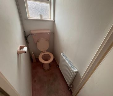 3 bedroom detached house to rent - Photo 6