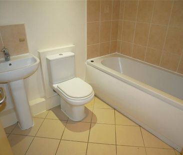 1 bedroom apartment to rent - Photo 4