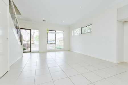 2/86 Snell Grove, Oak Park - Photo 3