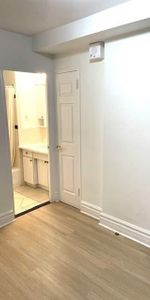 Studio - Westmount - $1,200 /mo - Photo 4