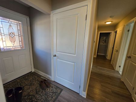 For Lease - 18 Elrose Road Unit# A, Brampton, Ontario - Photo 5