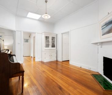 CALIFORNIAN BUNGALOW DELIGHT - Photo 5