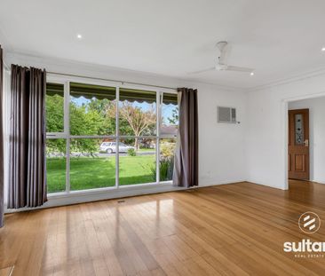 Comfortable Living in the Heart of Berwick - Photo 2