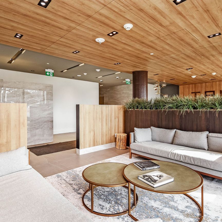 For Lease - 21 Park Street Unit# 915, Mississauga, Ontario - Photo 1