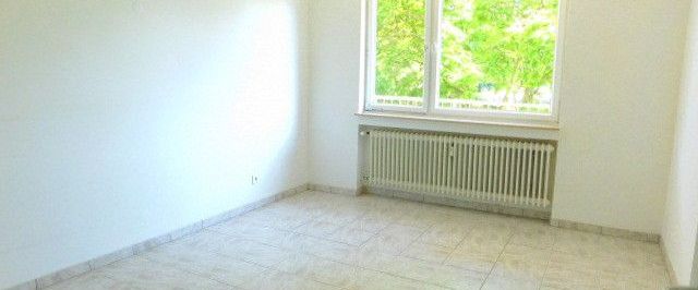 Schöner wohnen in Bergheim! Traumwohnung mit einem Sonnenbalkon! - Photo 1