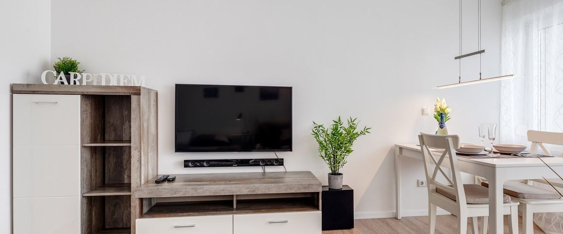 Apartment at the Luitpoldpark in Milbertshofen - Photo 1