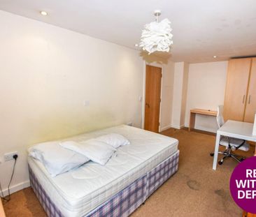 2 bedroom flat to rent - Photo 6