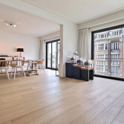 Appartement te huur - Photo 1