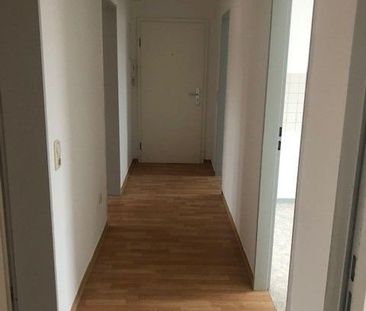 Freundliche 3 Zimmer Wohnung mit Balkon - Foto 5