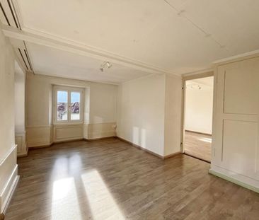 beautiful 3.5-room apartment with beautiful lake and mountain views - Photo 2