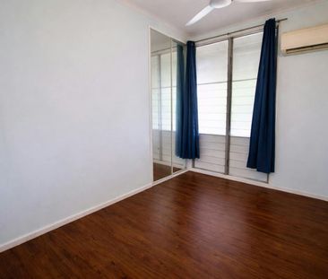 TROPICAL LIVING! - Photo 2