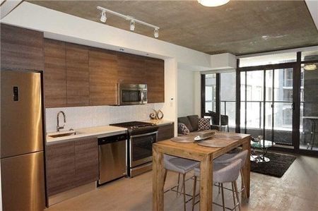 For Lease - 111 Bathurst Street Unit# 519, Toronto, Ontario - Photo 4