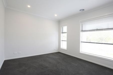 Luxury and spacious family home! - Photo 4